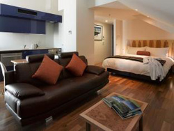 Salamanca Wharf Hotel