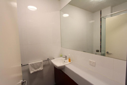 Alston Apartments Hotel