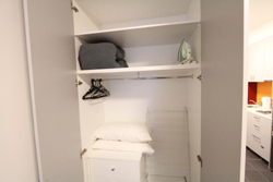 Alston Apartments Hotel