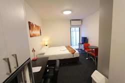 Alston Apartments Hotel