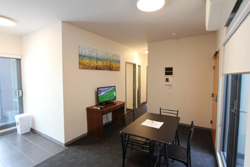 Alston Apartments Hotel