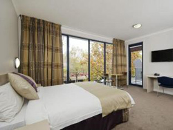 Carlton Lygon Lodge Apartments