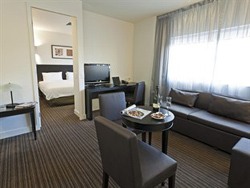 Causeway 353 Hotel 