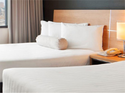 Crowne Plaza Melbourne