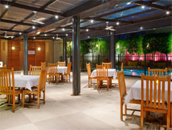 Holiday Inn Melbourne on Flinders