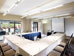 Holiday Inn Melbourne on Flinders