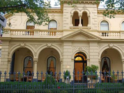 Hotel Charsfield Melbourne