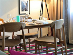 Mercure Melbourne Treasury Gardens