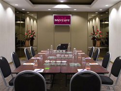 Mercure Melbourne Treasury Gardens