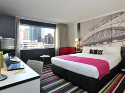 Mercure Melbourne Treasury Gardens