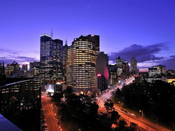 Mercure Melbourne Treasury Gardens