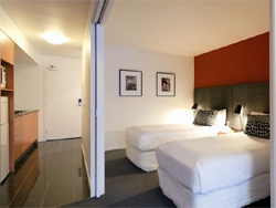 Punthill Apartment Hotel  Little Bourke