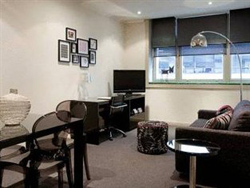 Punthill Apartment Hotel