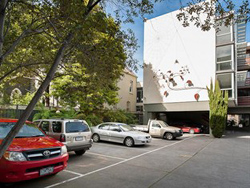 Quality Hotel Downtowner on Lygon