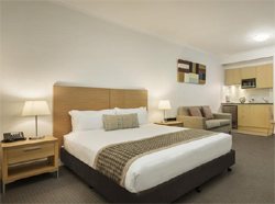 Quality Suites Beaumont Kew