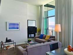 Adina Apartment Hotel