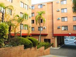 City Stay Apartment Hotel