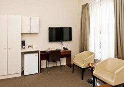 Country Inn WentWorth Plaza