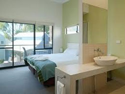 Footprint Priston Beach