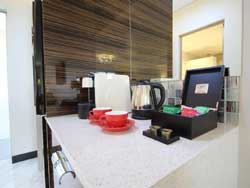 International On The Water Hotel