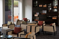 Rendezvous Studio Hotel