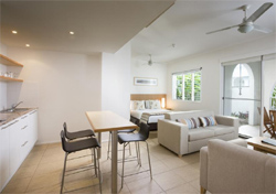 Mantra Port Sea Hotel