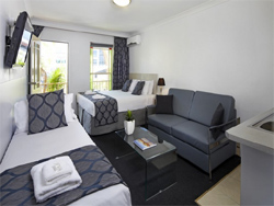 Central Railway Hotel