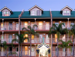 Central Railway Hotel