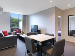 Meriton Serviced Apartments Waterloo
