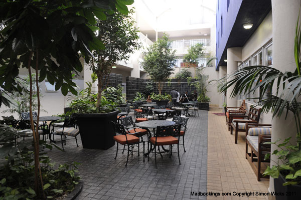 metcourt-hotel-francistown-04