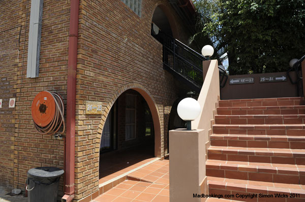 desert-sands-motel-palapye-10