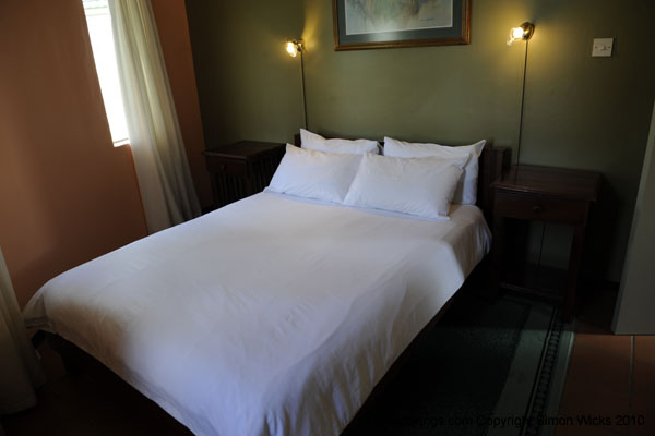 kalahari-arms-hotel-13