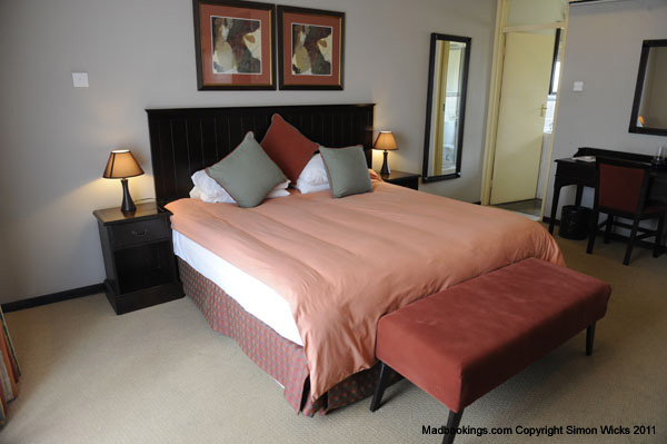 phakalane-hotel-gaborone-61