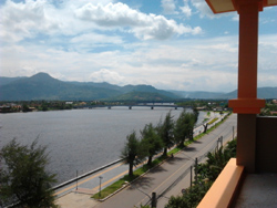 Riverside Hotel