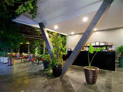 Frangipani Villa 90s Hotel