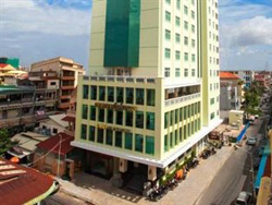 Green Palace Hotel