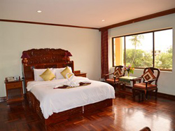 Angkor Hotel
