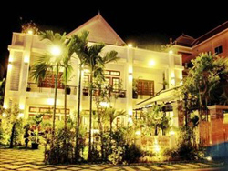 Apsara Centrepole Hotel