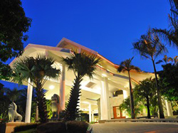 Borei Angkor Resort 