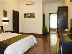 The Moon Boutique Hotel