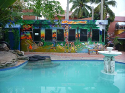 Utopia Garden Bar and Guesthouse