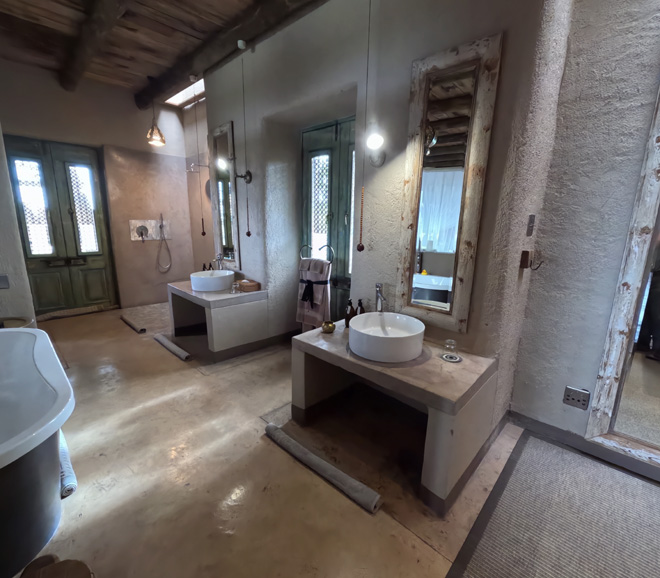 Picture taken at Onguma Plains: The Fort Etosha National Park Namibia