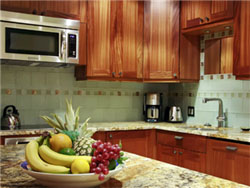 Destination Resorts Hawaii - Makena Surf