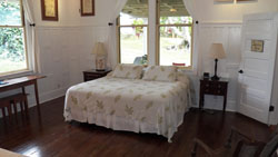 Haiku Cannery Inn B&B