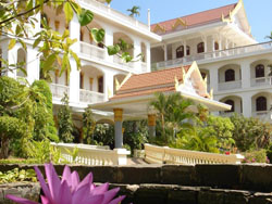 Champasak Palace Hotel