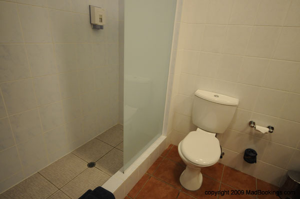 cardoso_hotel_room_maputo_04
