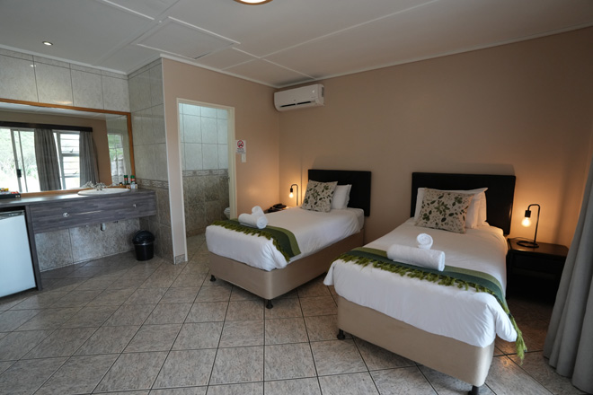 Arebbusch Travel Lodge Windhoek