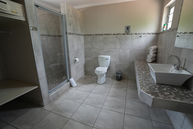 Arebbusch Travel Lodge Windhoek