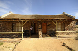 canyon_mountain_camp_namibia