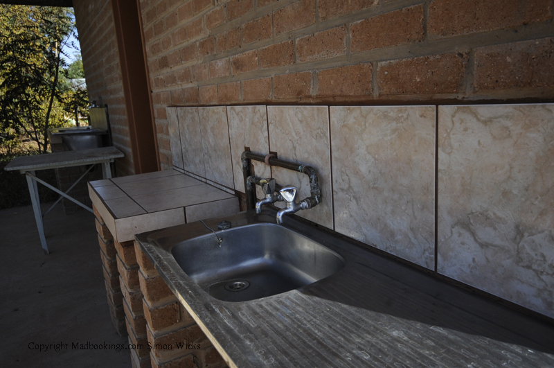 Zum Potjie Rest Camp Otavi